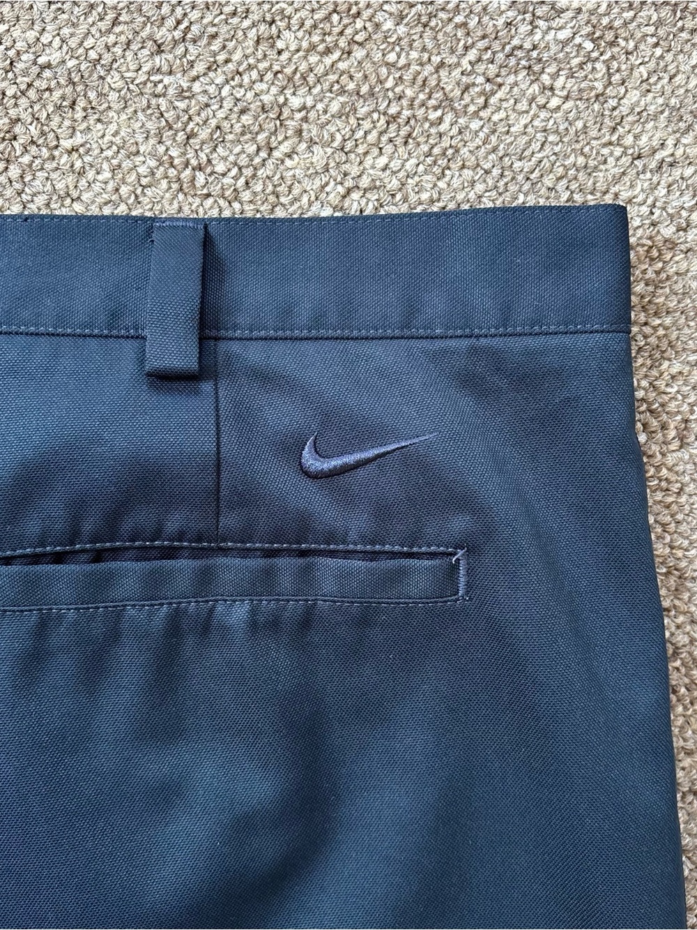 Nike Golf Shorts Size 42 - Picture 7 of 8